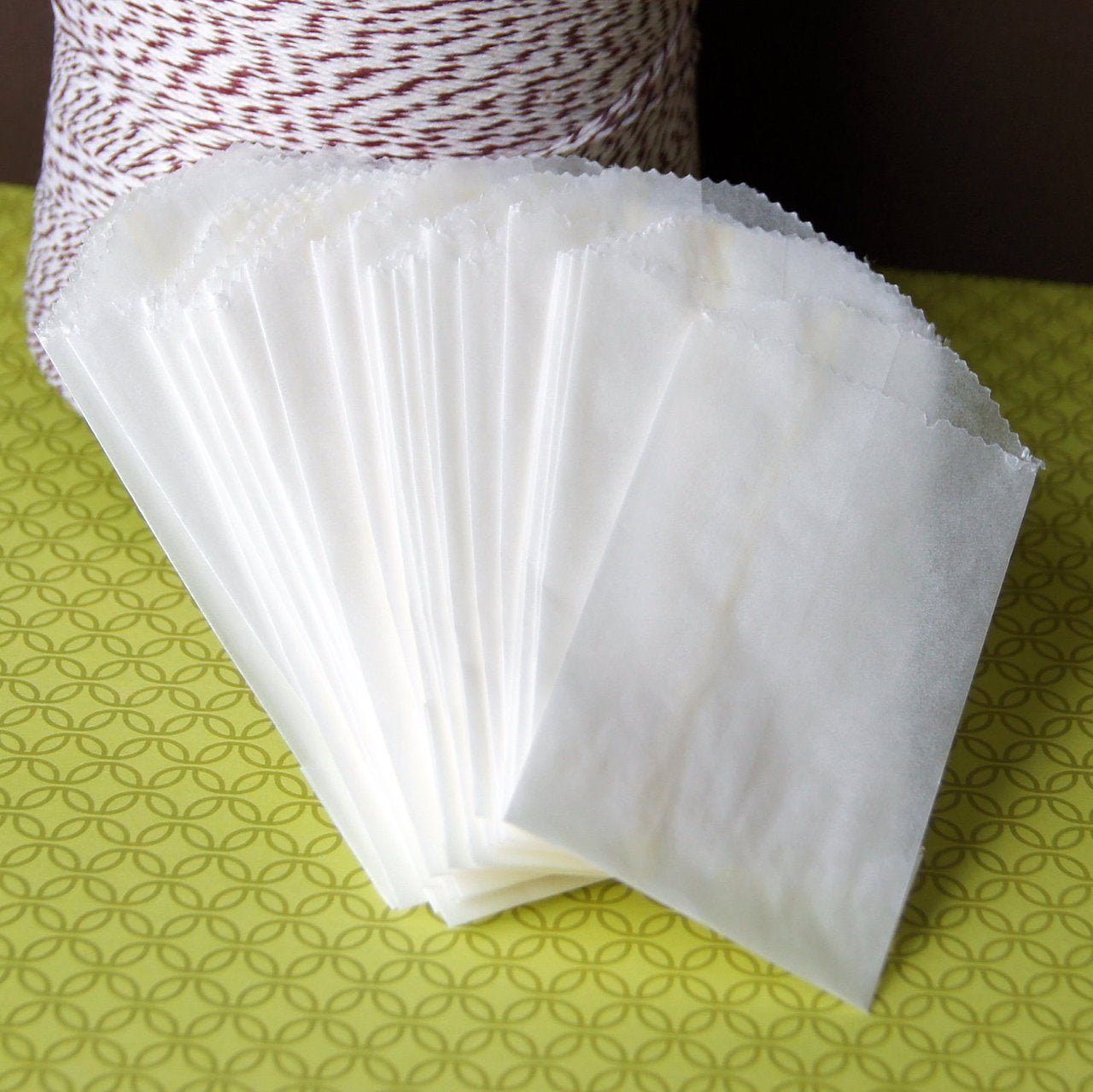 Flat Glassine Favor Bags (Mini) . 2x3.5 inches - Scrap Bits