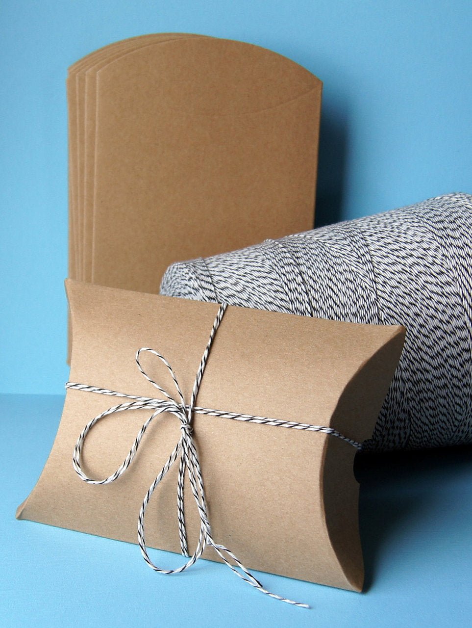Kraft Pillow Boxes (Medium) . 4.5x4.5x1.5 - Scrap Bits