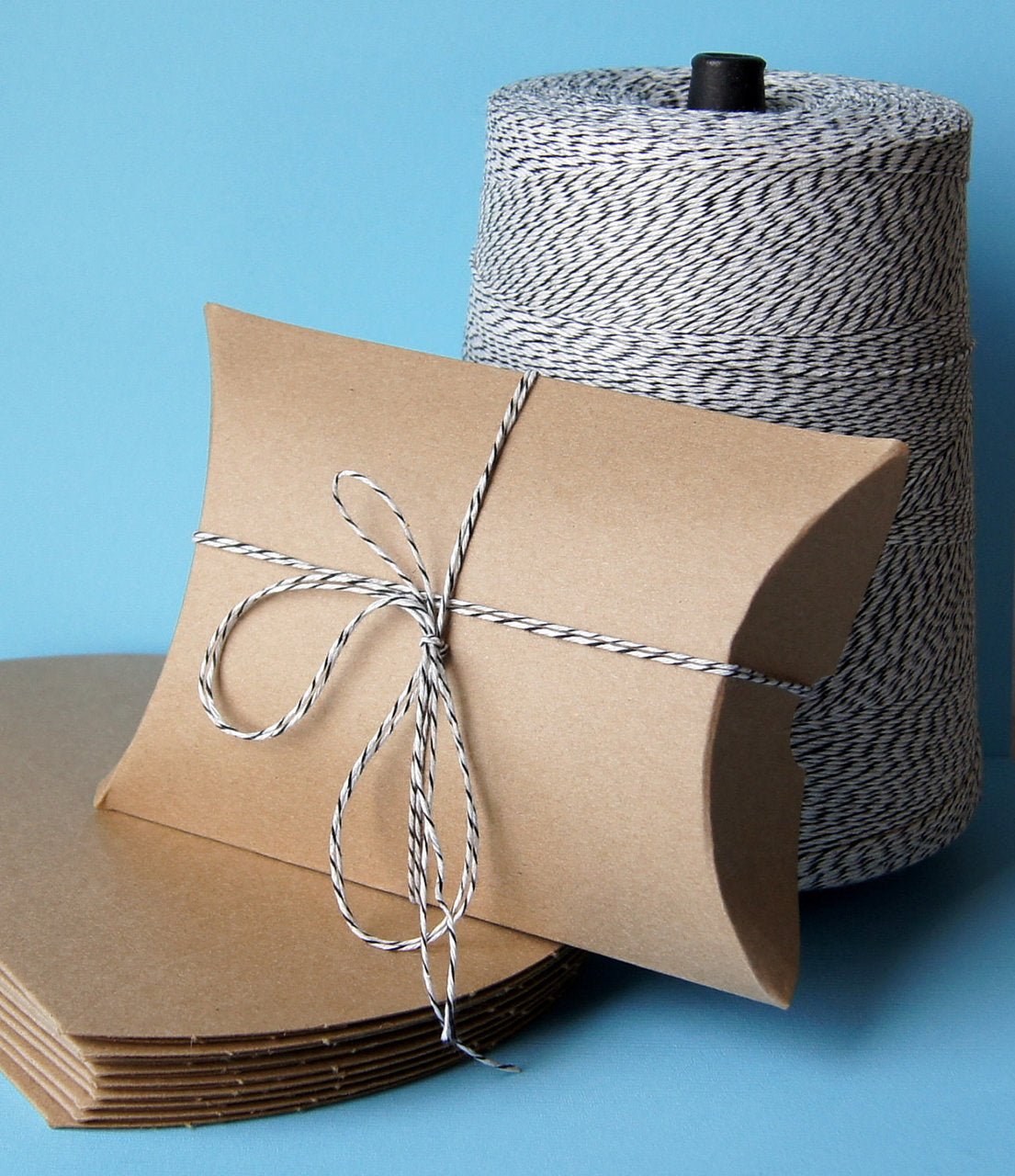 Kraft Pillow Boxes (Medium) . 4.5x4.5x1.5 - Scrap Bits
