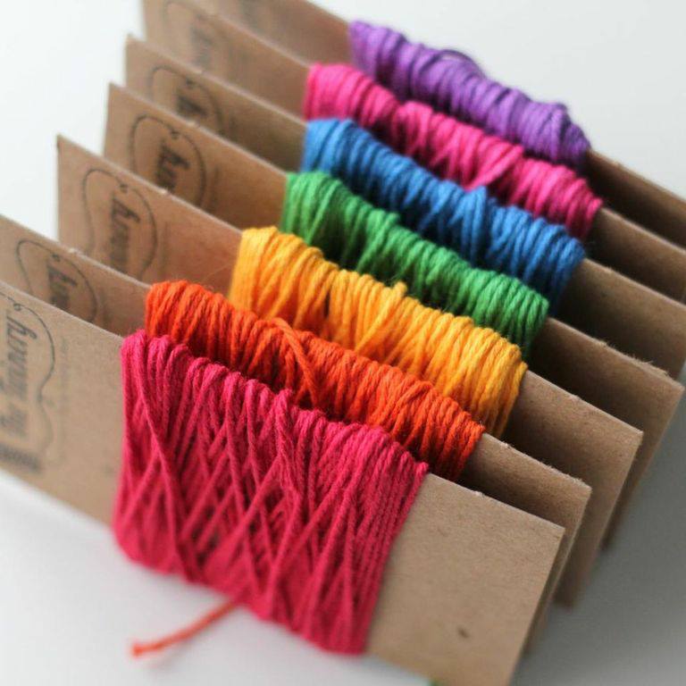 Solid Baker's Twine . 15 Yards . 16 Colors - Scrap Bits