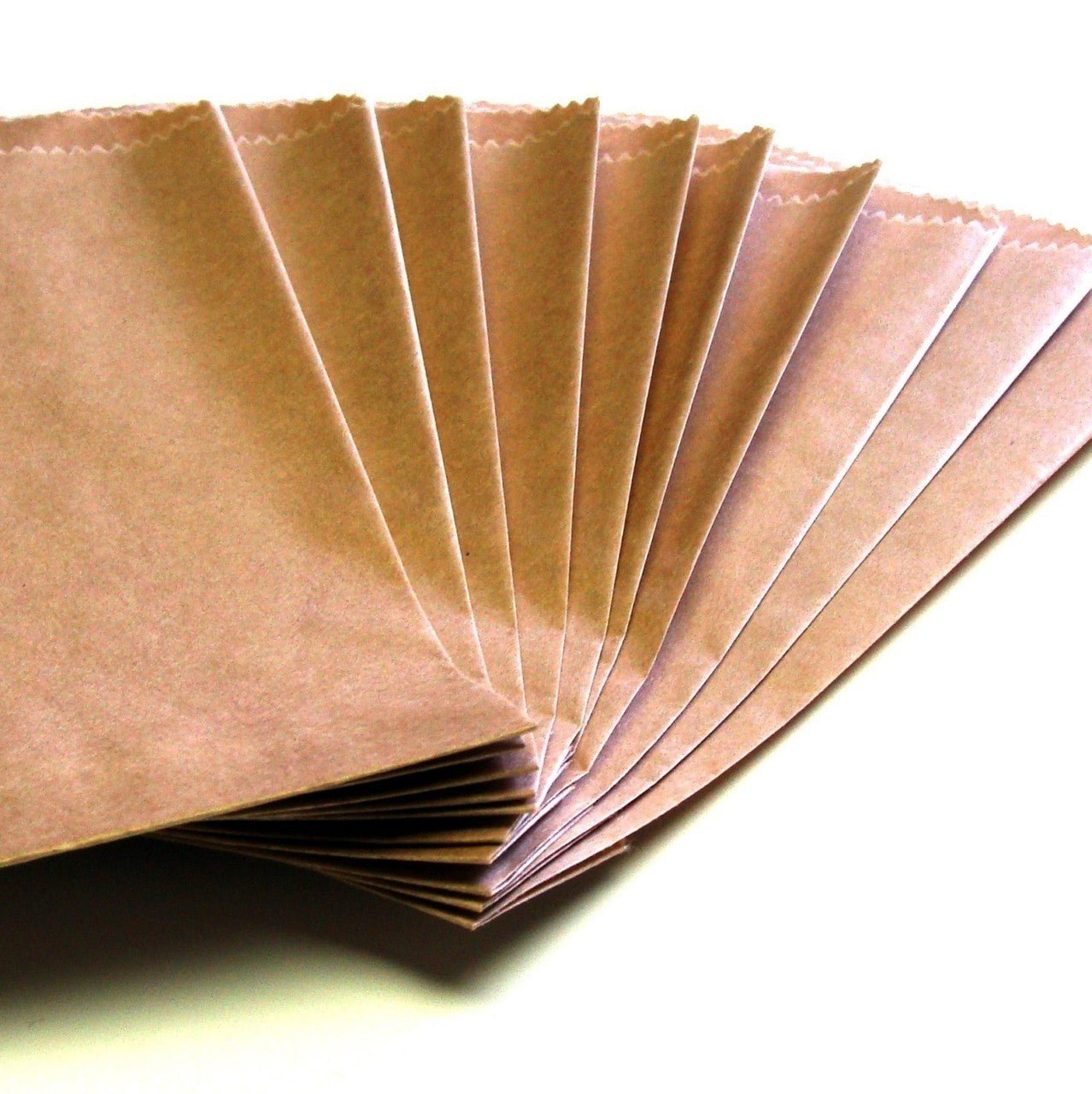 Flat Kraft Bags (Medium), Kraft Favor Bags . 6.25x9.25 inches - Scrap Bits