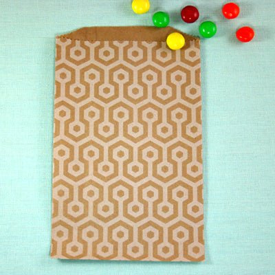 Flat Treat Bags, Kraft Paper Gift Bags . White Polka Dots, Stripes, Chevron or Honeycomb . 5x7.5 inches - Scrap Bits