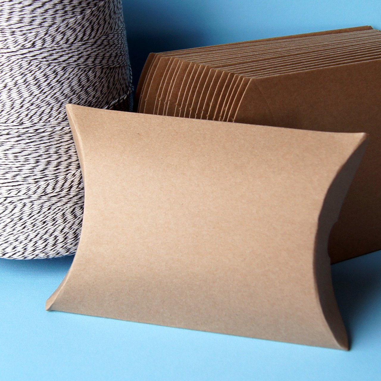 Kraft Pillow Boxes (Medium) . 4.5x4.5x1.5 - Scrap Bits